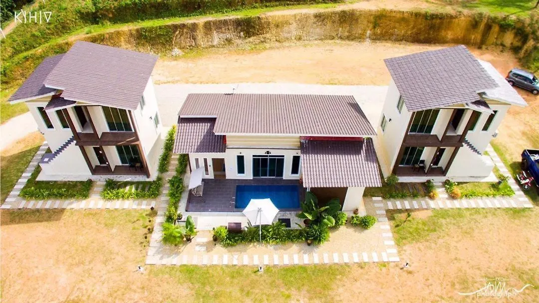 Homestay Khalishah Hill Villa Kuah